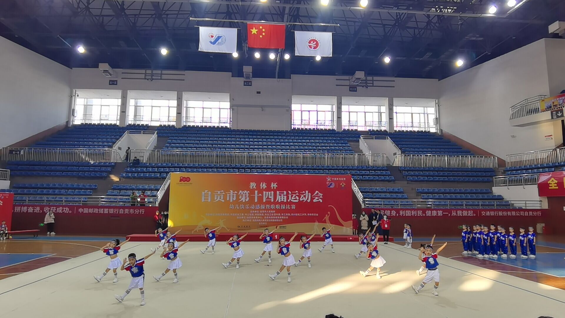 QQ图片20211203104701.jpg